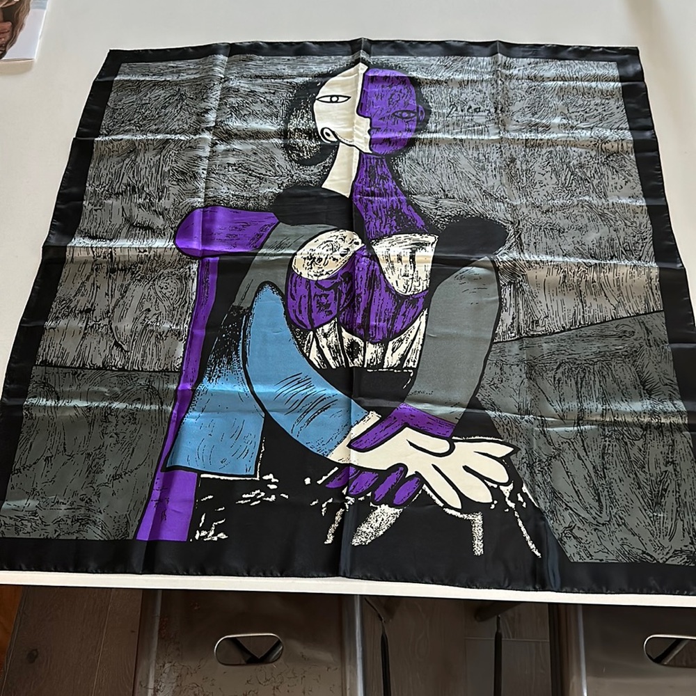 VINTAGE PICASSO SCARF